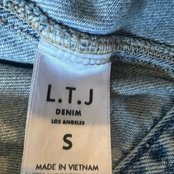LTJ Denim Jean jacket. Size Small. light blue - Picture 4 of 4